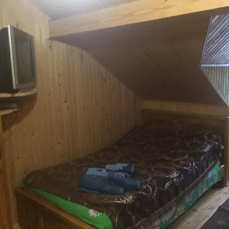 Krasa Karpat Konukevi 3*