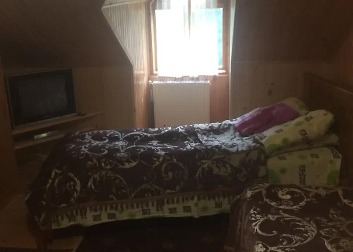 Krasa Karpat Konukevi